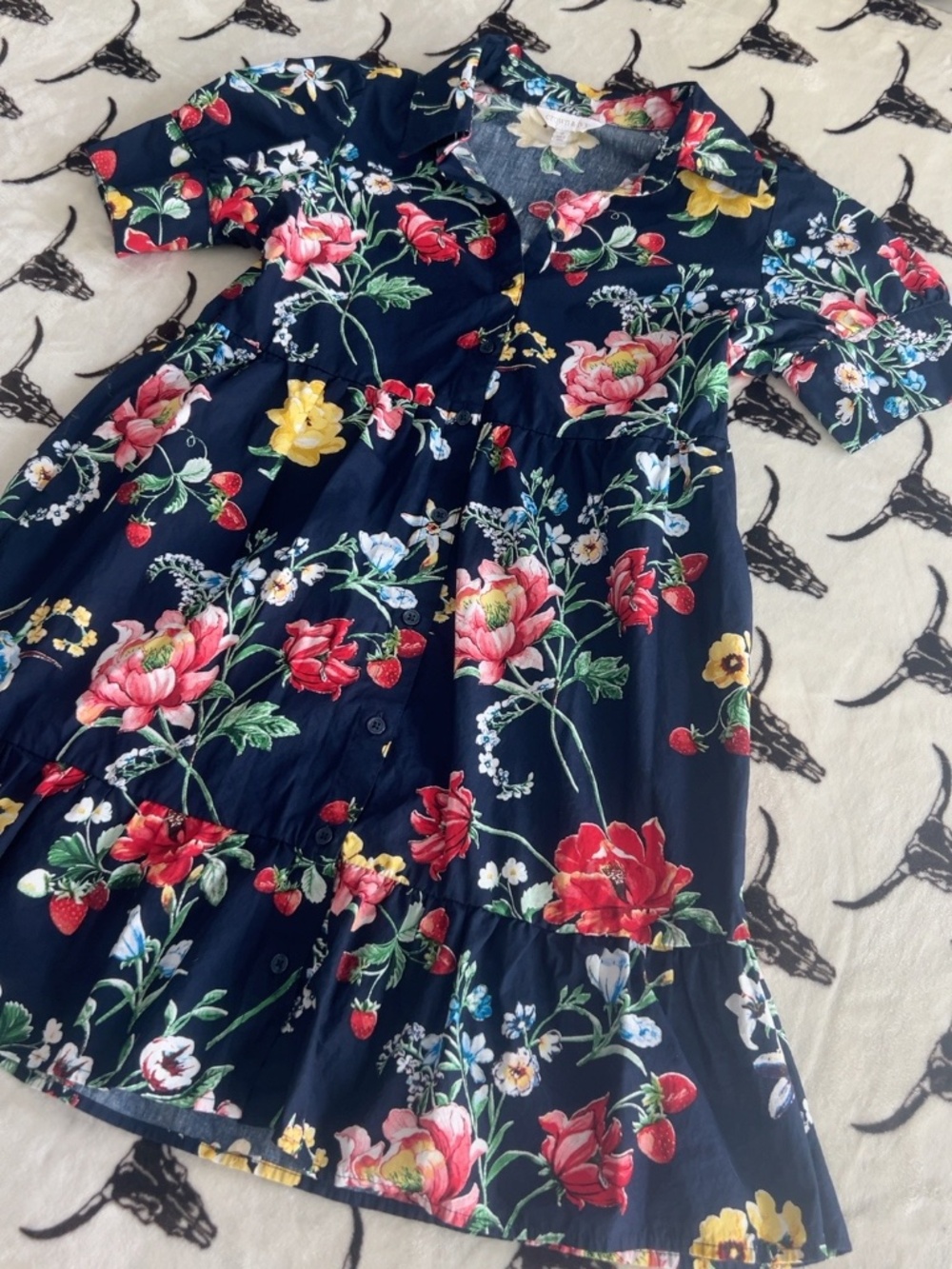 Crown & Ivy Strawberry Floral Navy Tiered Shirt Dress Size S - Picture 2 of 9
